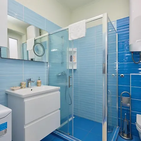 Spacious 4 Bedroom Apartment